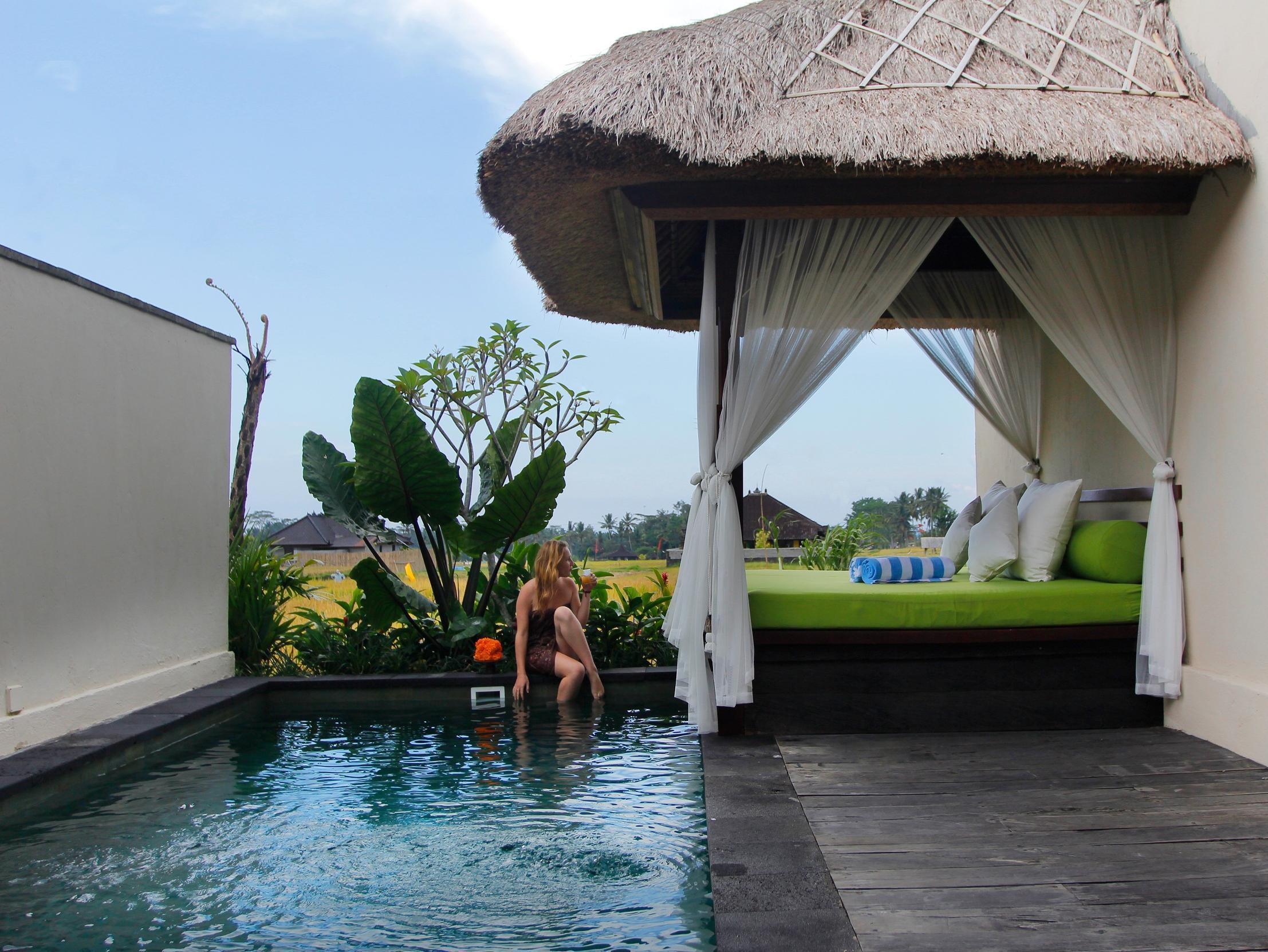 Alam Puisi Villa *